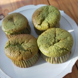 しっとり絹肌♪抹茶のカップケーキ